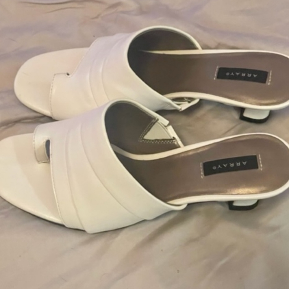 Dress shoes